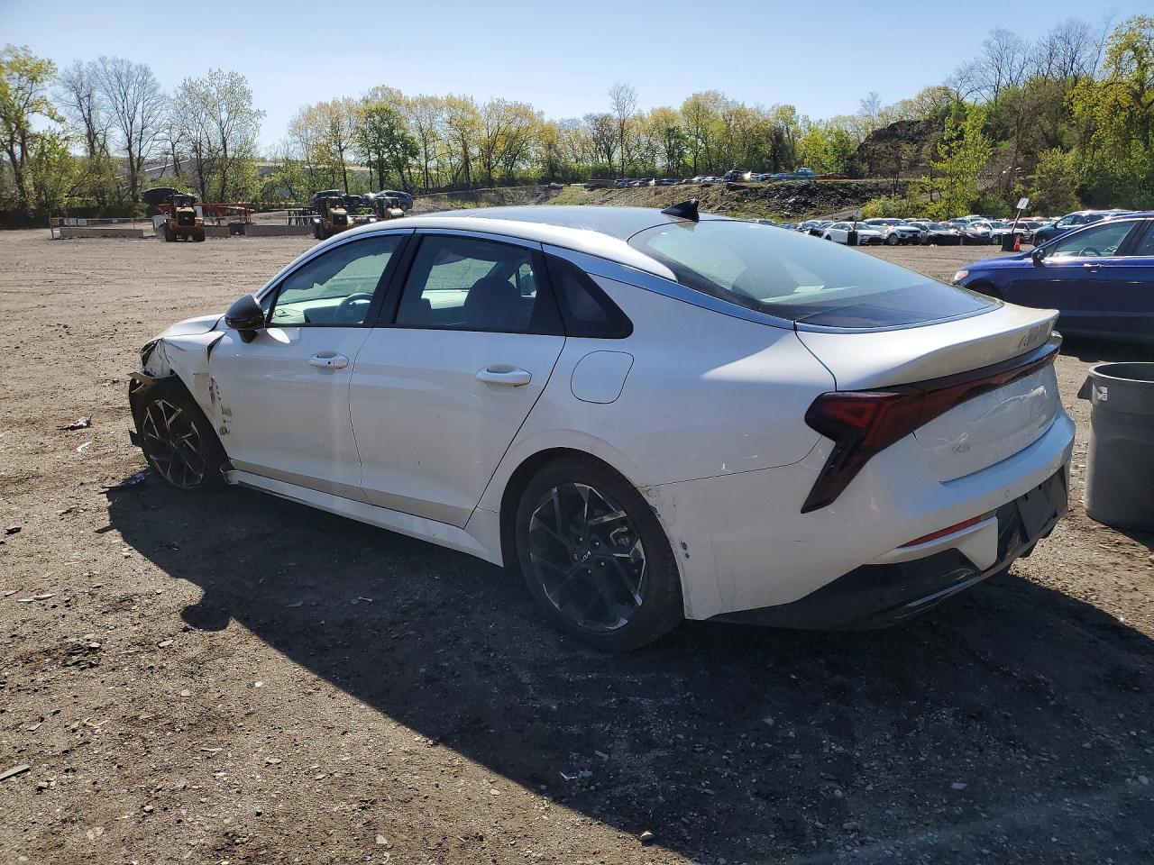 2026 Kia K5 Gt Line - Image 2