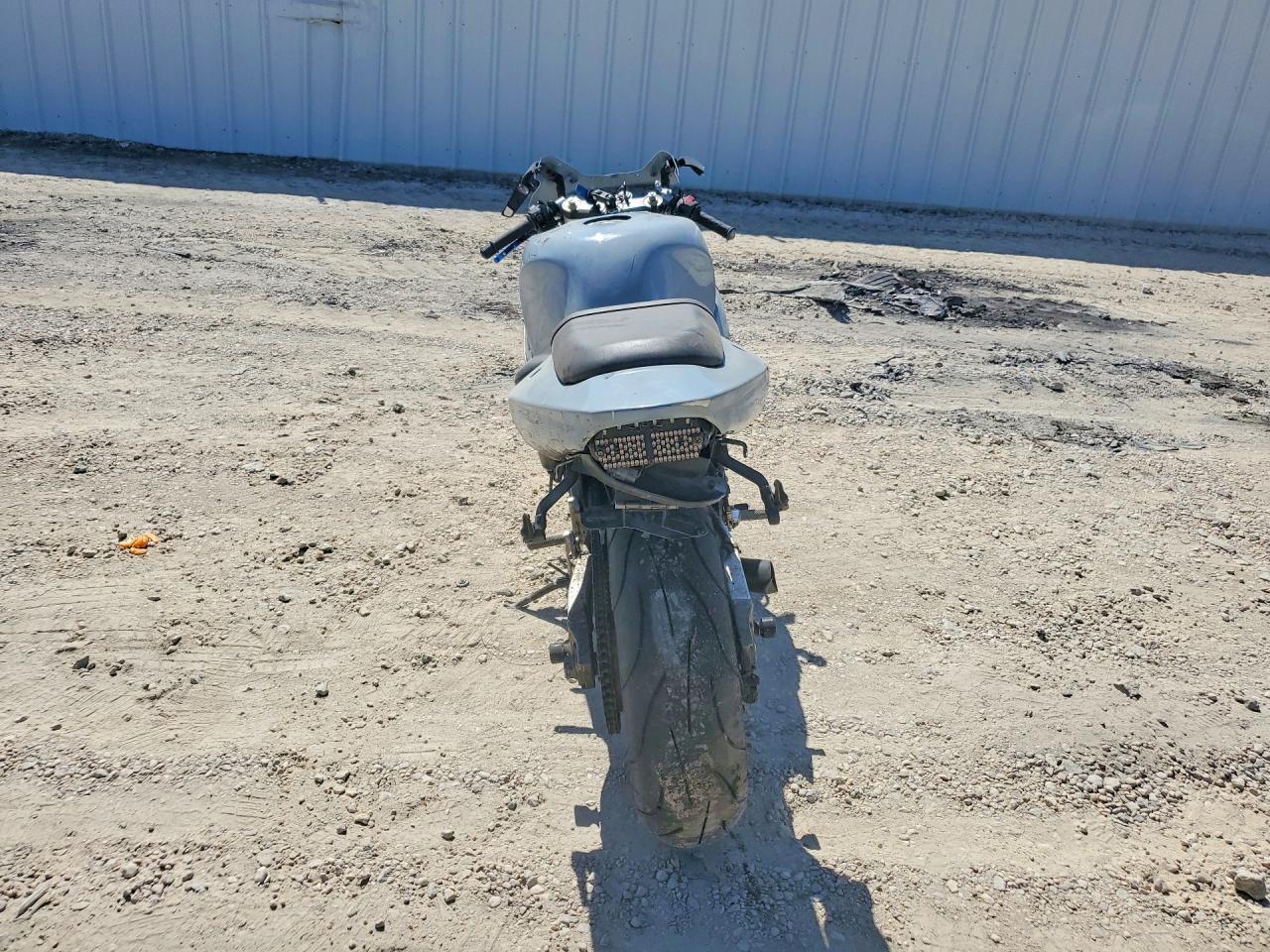 2003 Suzuki Gsx-R600 - Фото 4