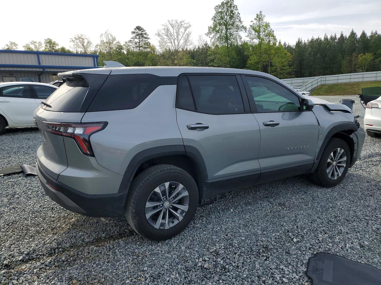 2026 Chevrolet Equinox Lt - Фото 3