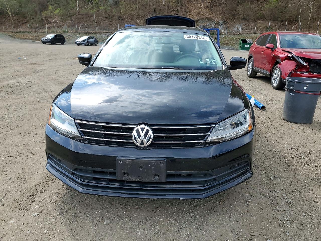 2017 Volkswagen Jetta S - Image 5