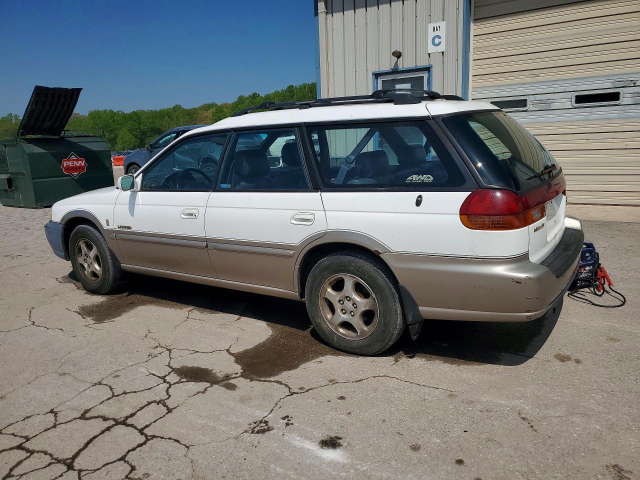 1999 Subaru Legacy Outback - Image 2