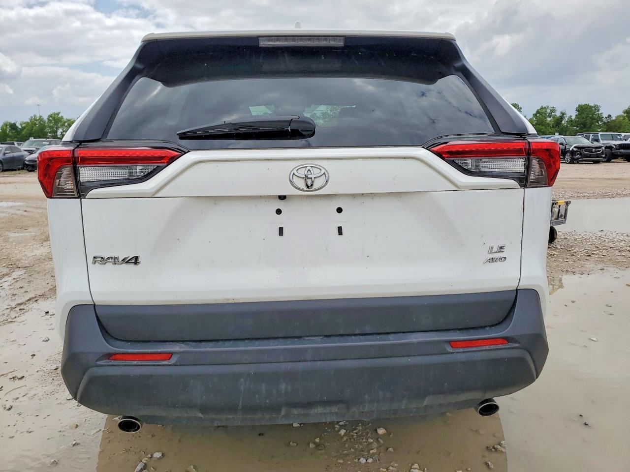 2025 Toyota Rav4 Le - Фото 6