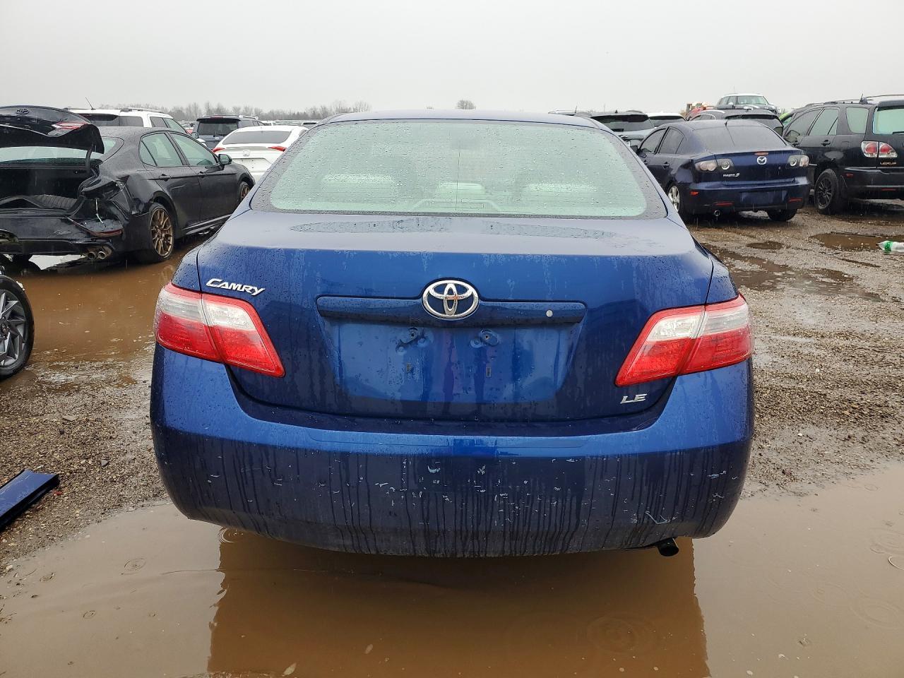 2009 Toyota Camry Le - Image 6