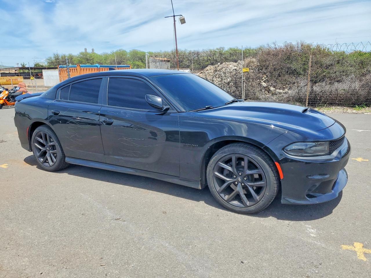 2020 Dodge Charger R - Image 4