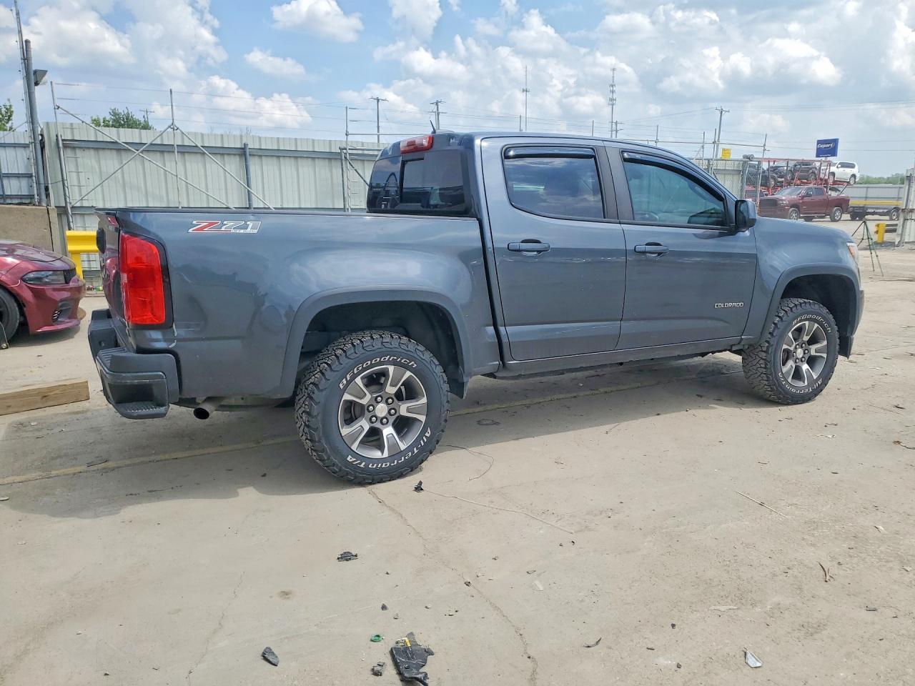 2016 Chevrolet Colorado Z71 - Фото 3