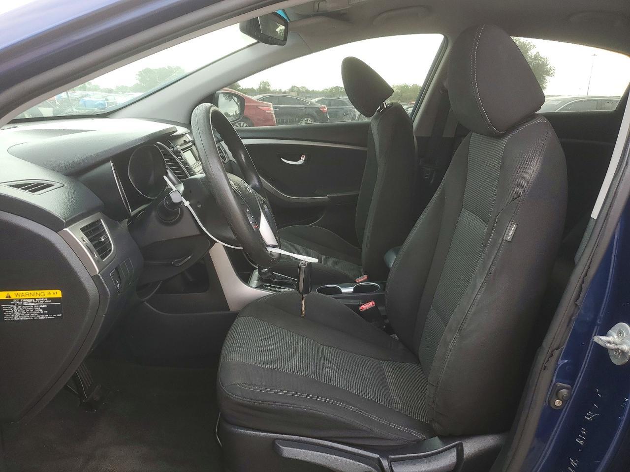 2013 Hyundai Elantra Gt Base - Image 7