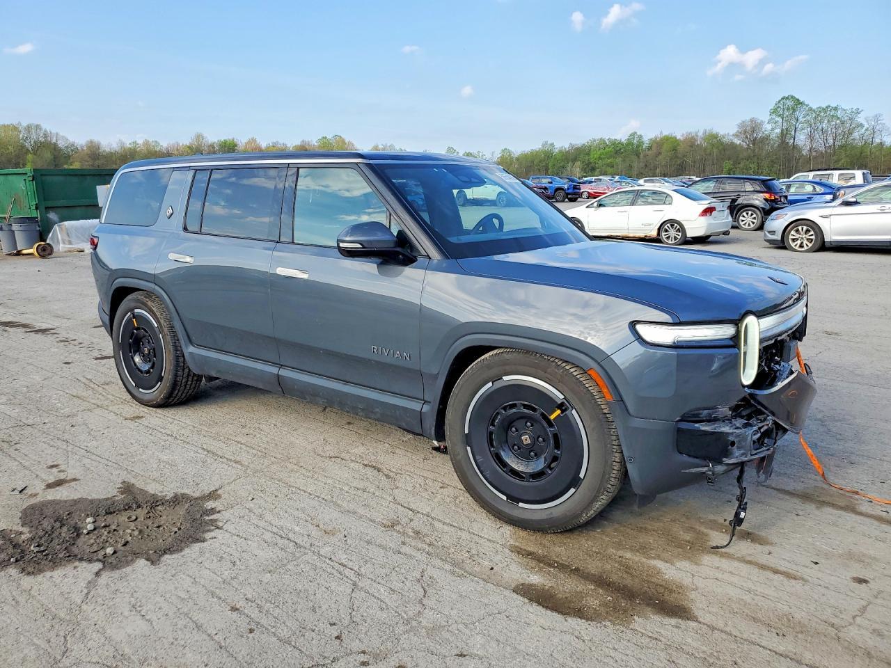 2025 Rivian R1S Adventure - Фото 4