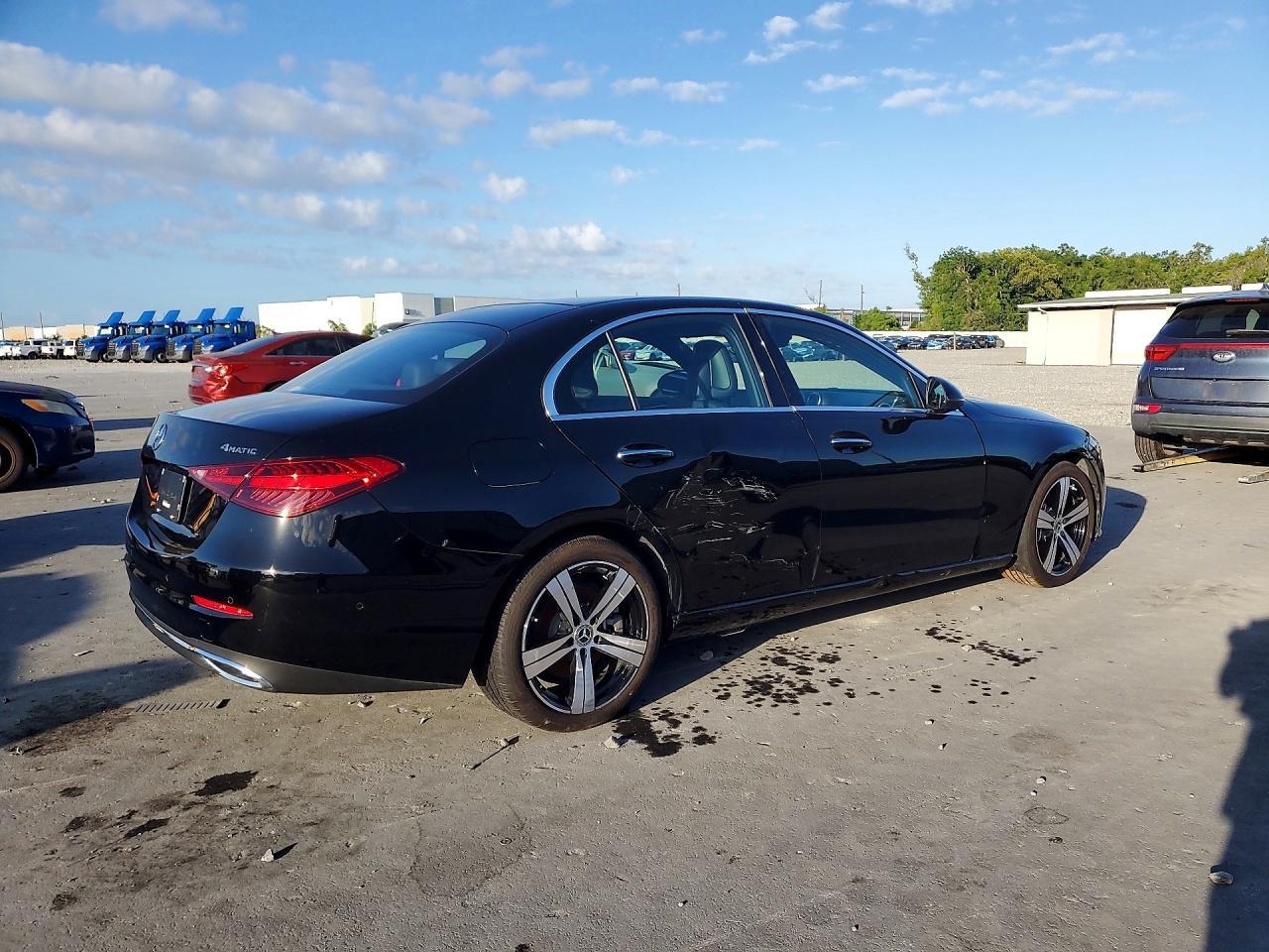 2025 Mercedes-Benz C 300 4Matic - Image 3