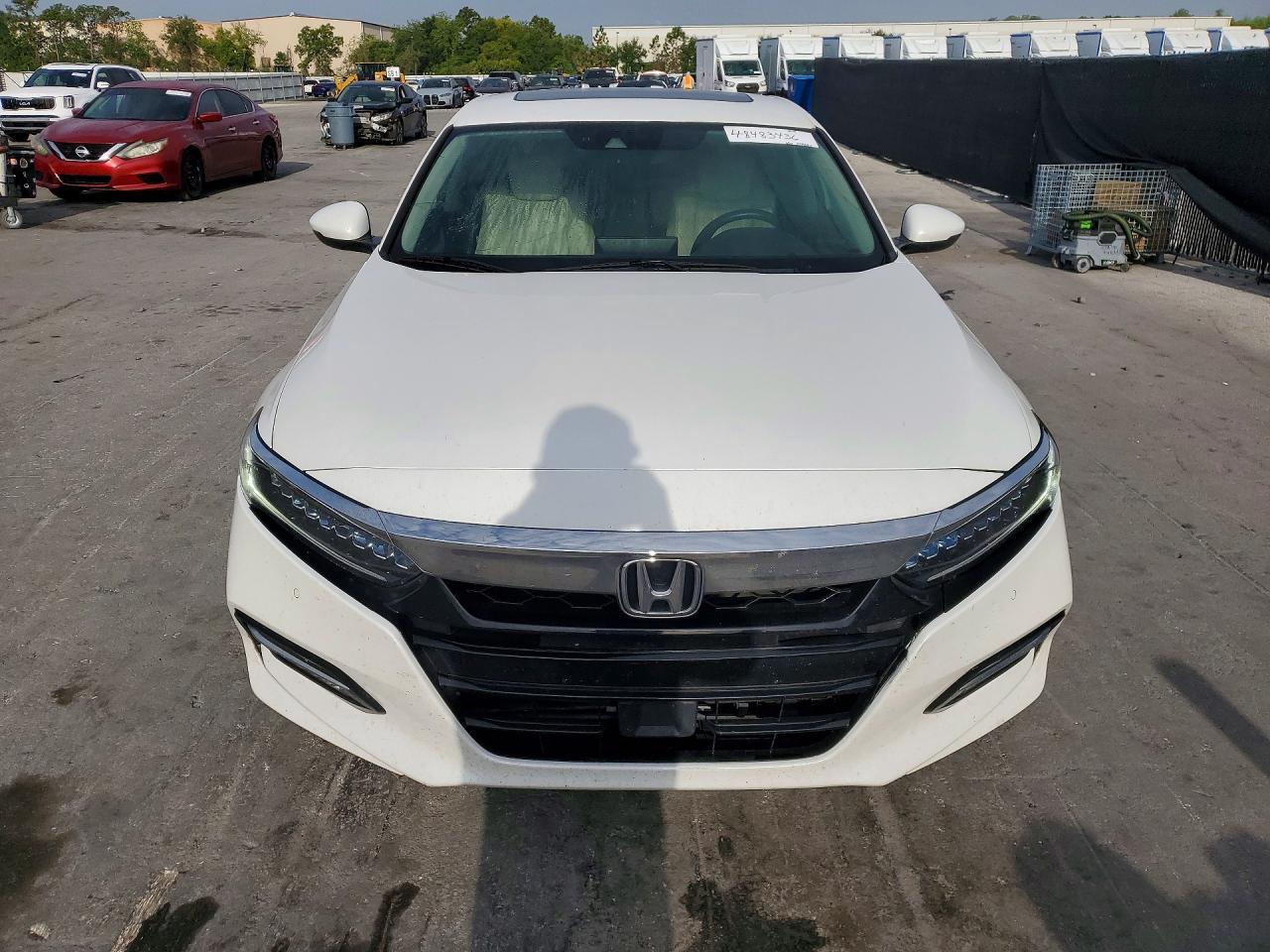 2019 Honda Accord Touring Hybrid - Фото 5