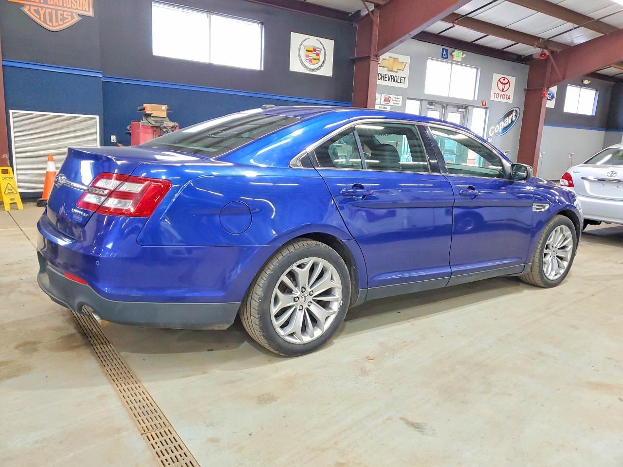 2013 Ford Taurus Limited - Фото 3