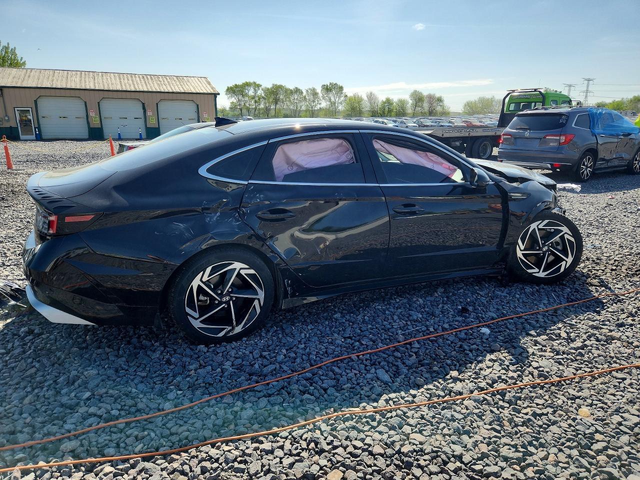 2025 Hyundai Sonata Sel - Image 3