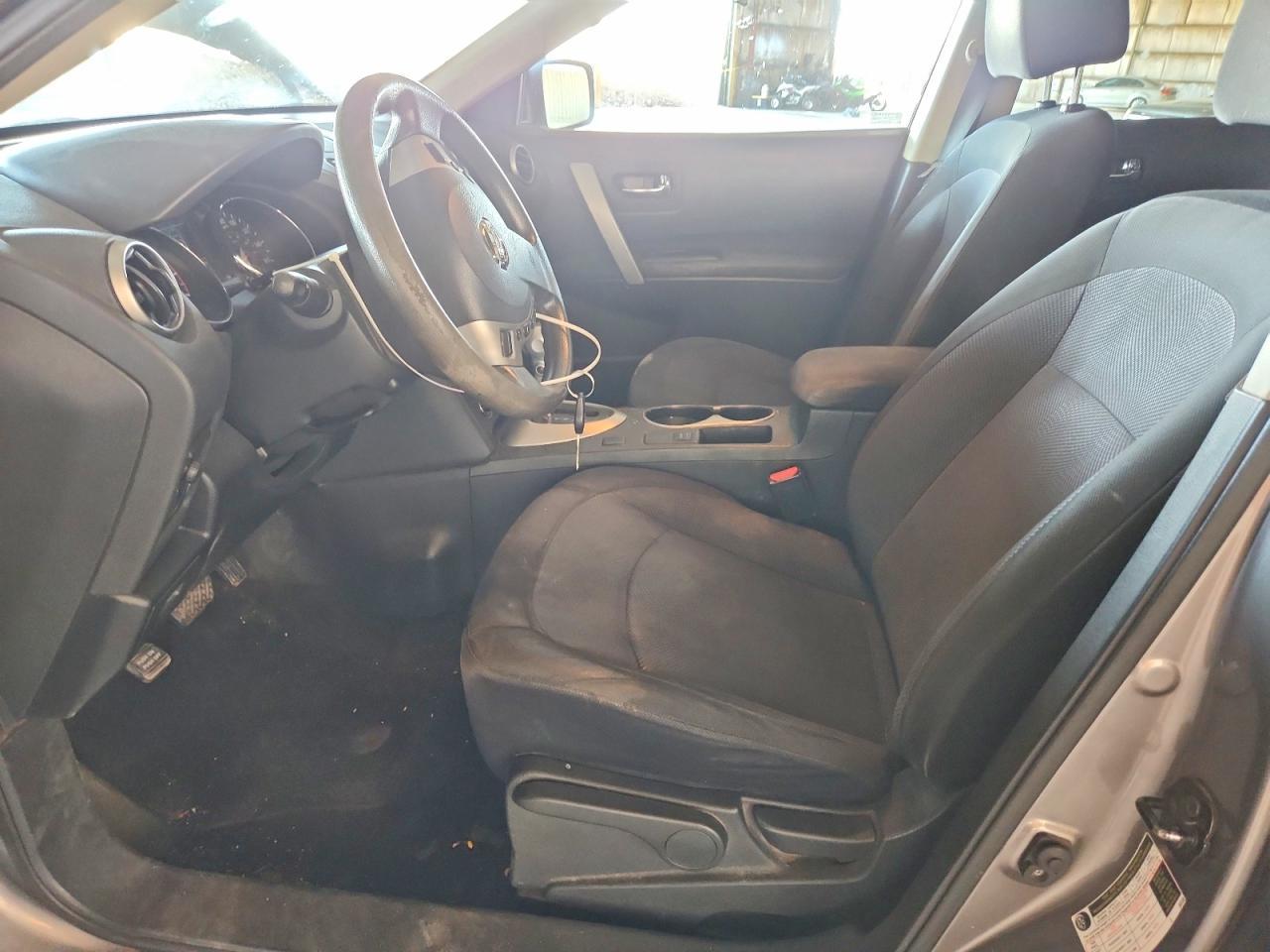 2015 Nissan Rogue Select S - Image 7
