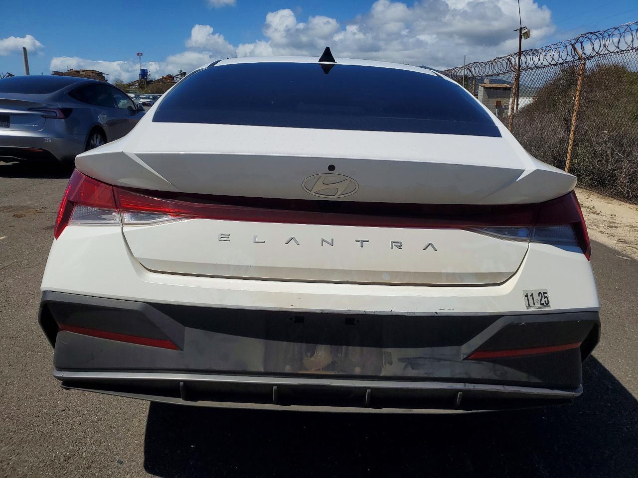 2024 Hyundai Elantra Sel - Фото 6