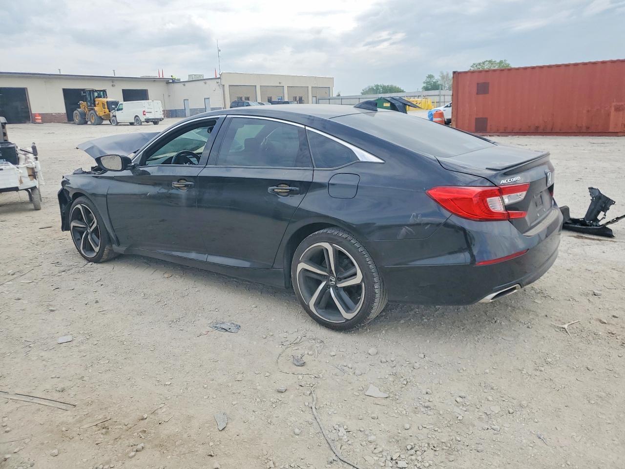 2019 Honda Accord Sport - Фото 2