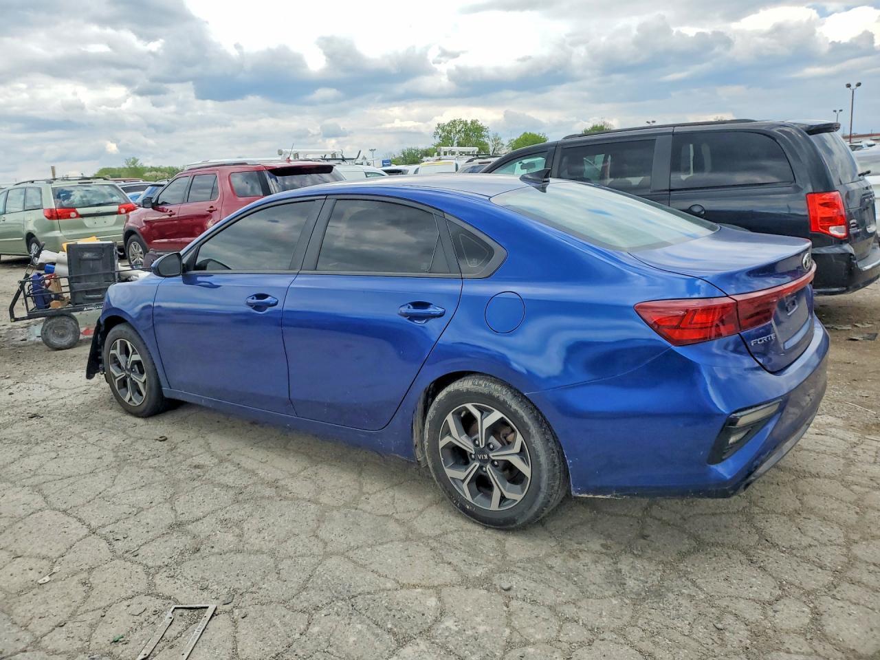 2019 Kia Forte Fe - Image 2