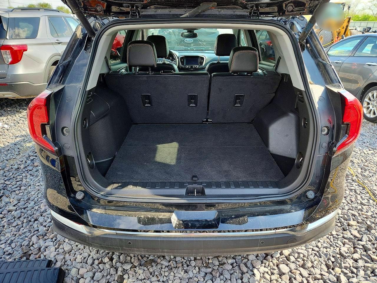2023 GMC Terrain At4 - Фото 6