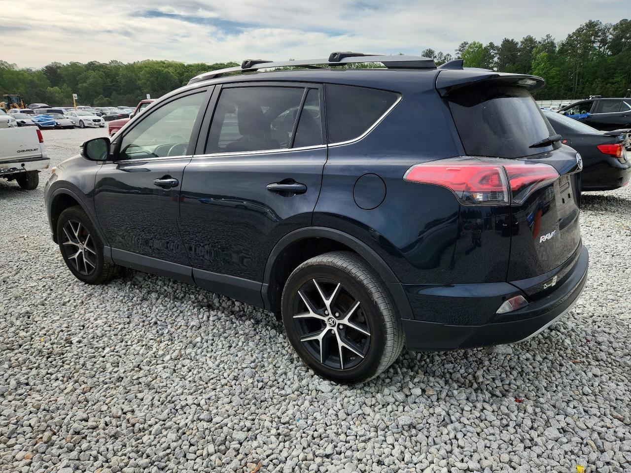 2017 Toyota Rav4 - Фото 2