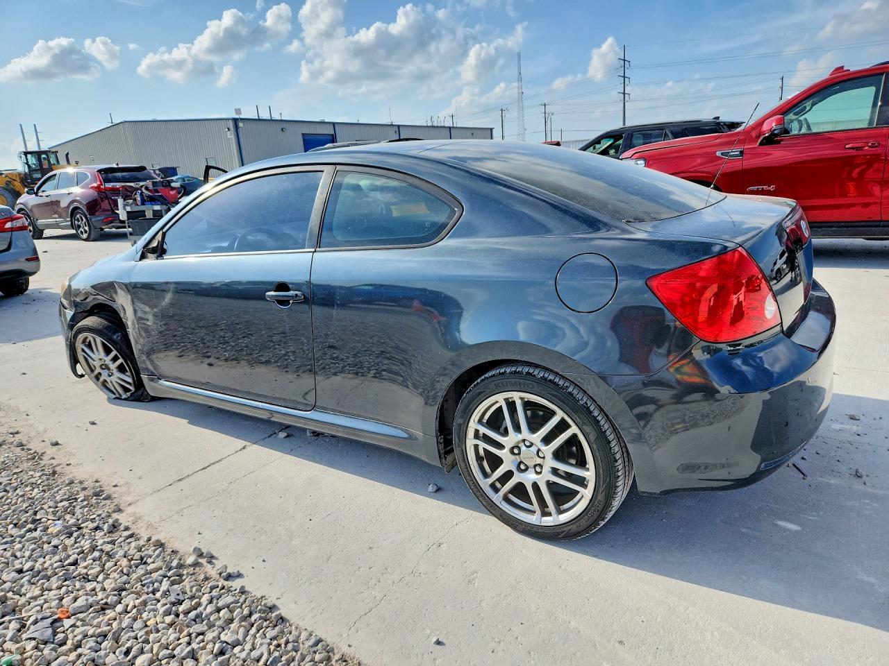 2005 Scion Tc Base - Фото 2