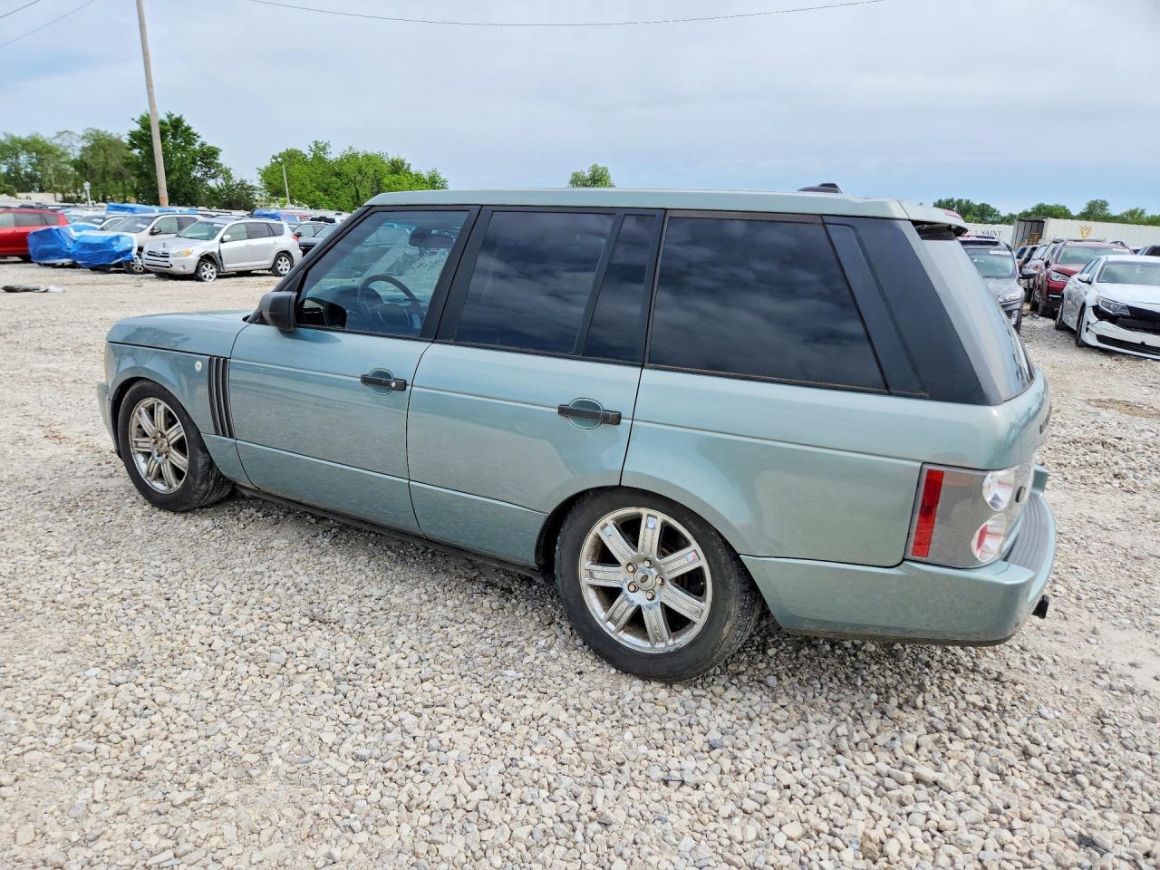 2008 Land Rover Range Rover Hse - Image 2