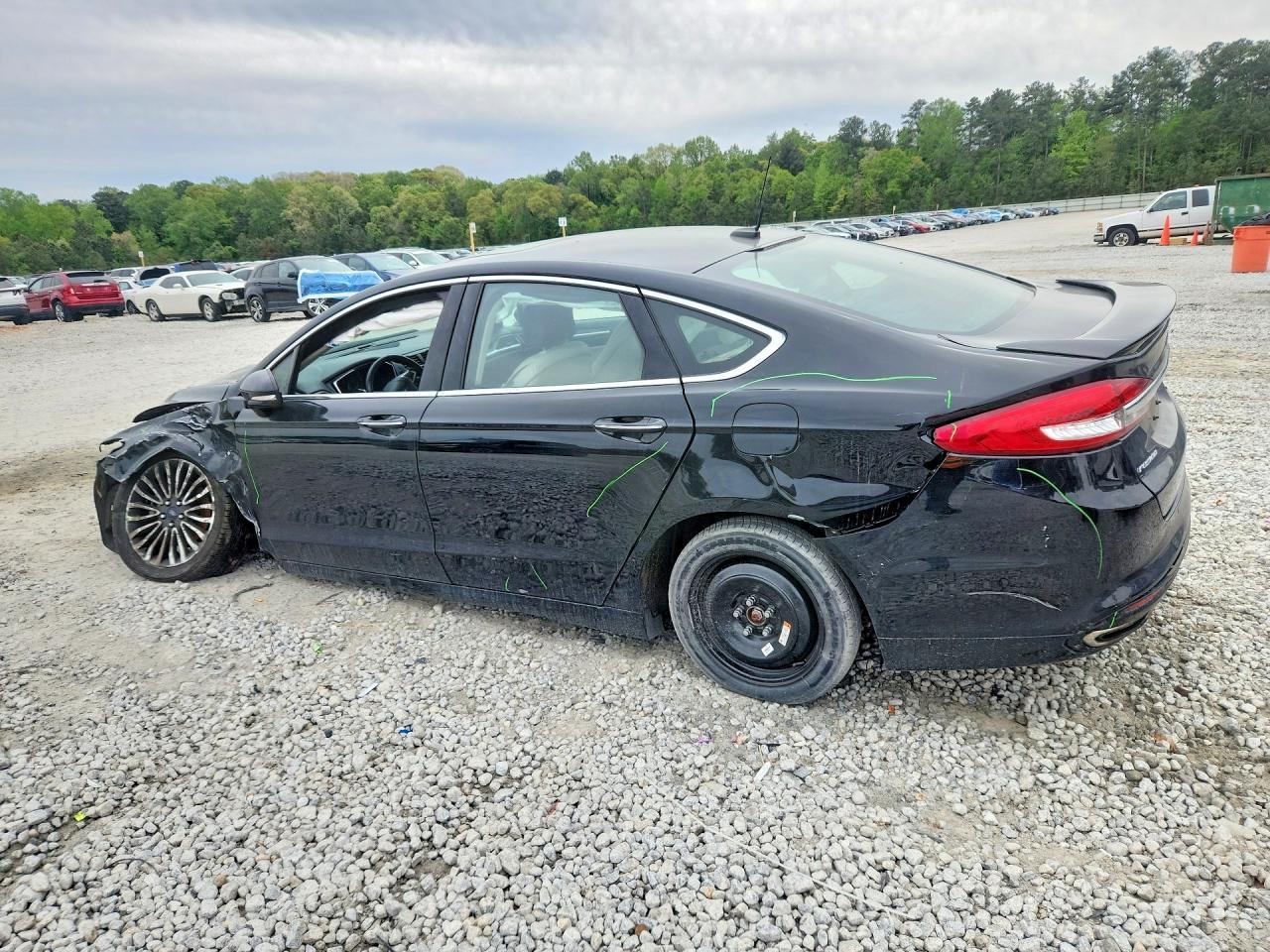 2018 Ford Fusion Titanium - Image 2