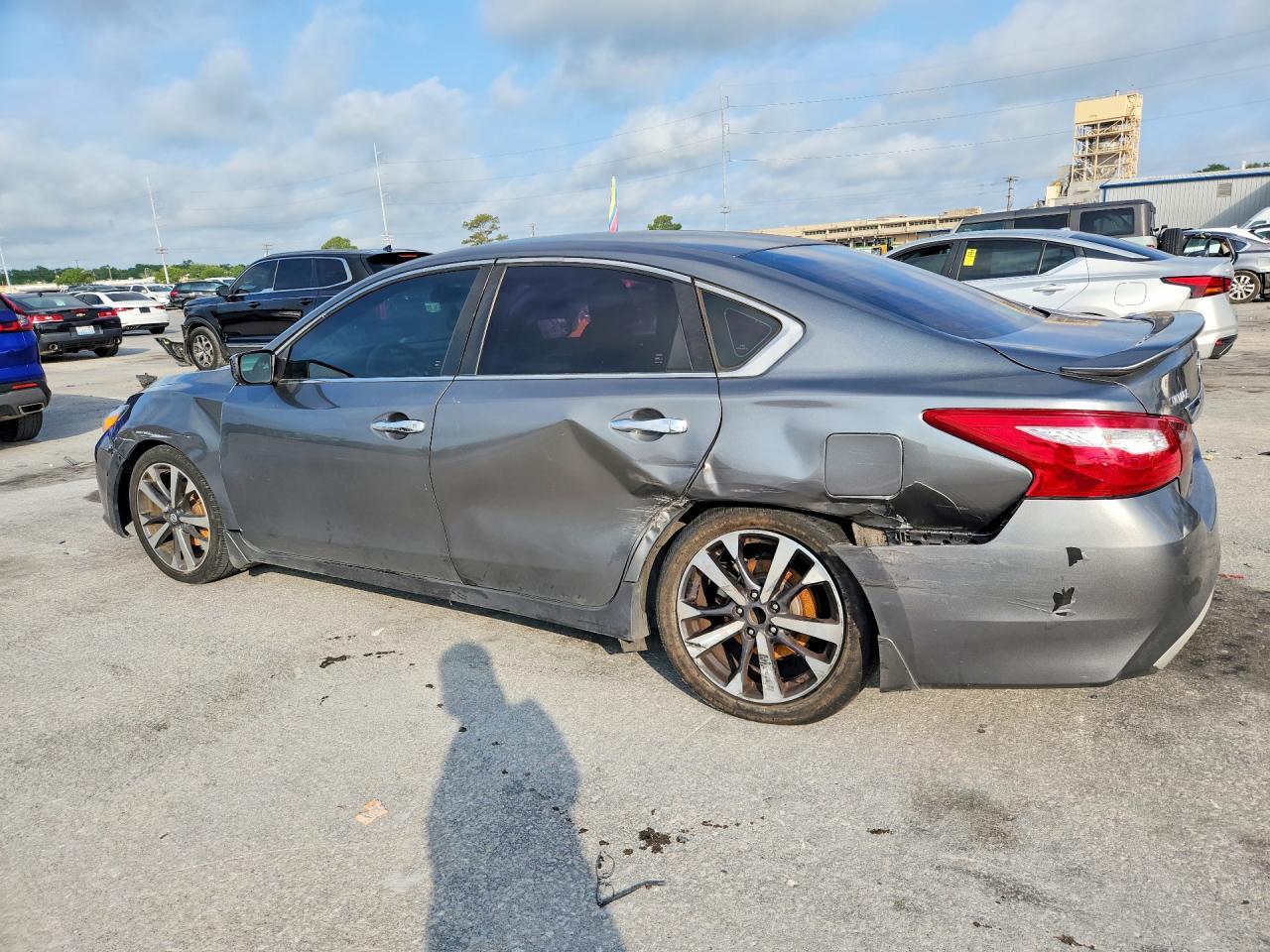 2017 Nissan Altima 2.5 - Фото 2