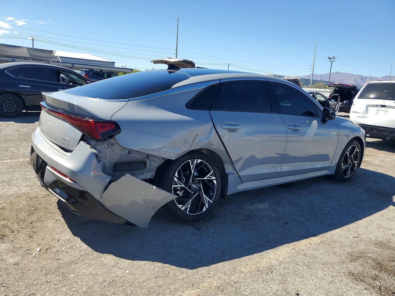 2025 Kia K5 Gt-Line - Фото 3