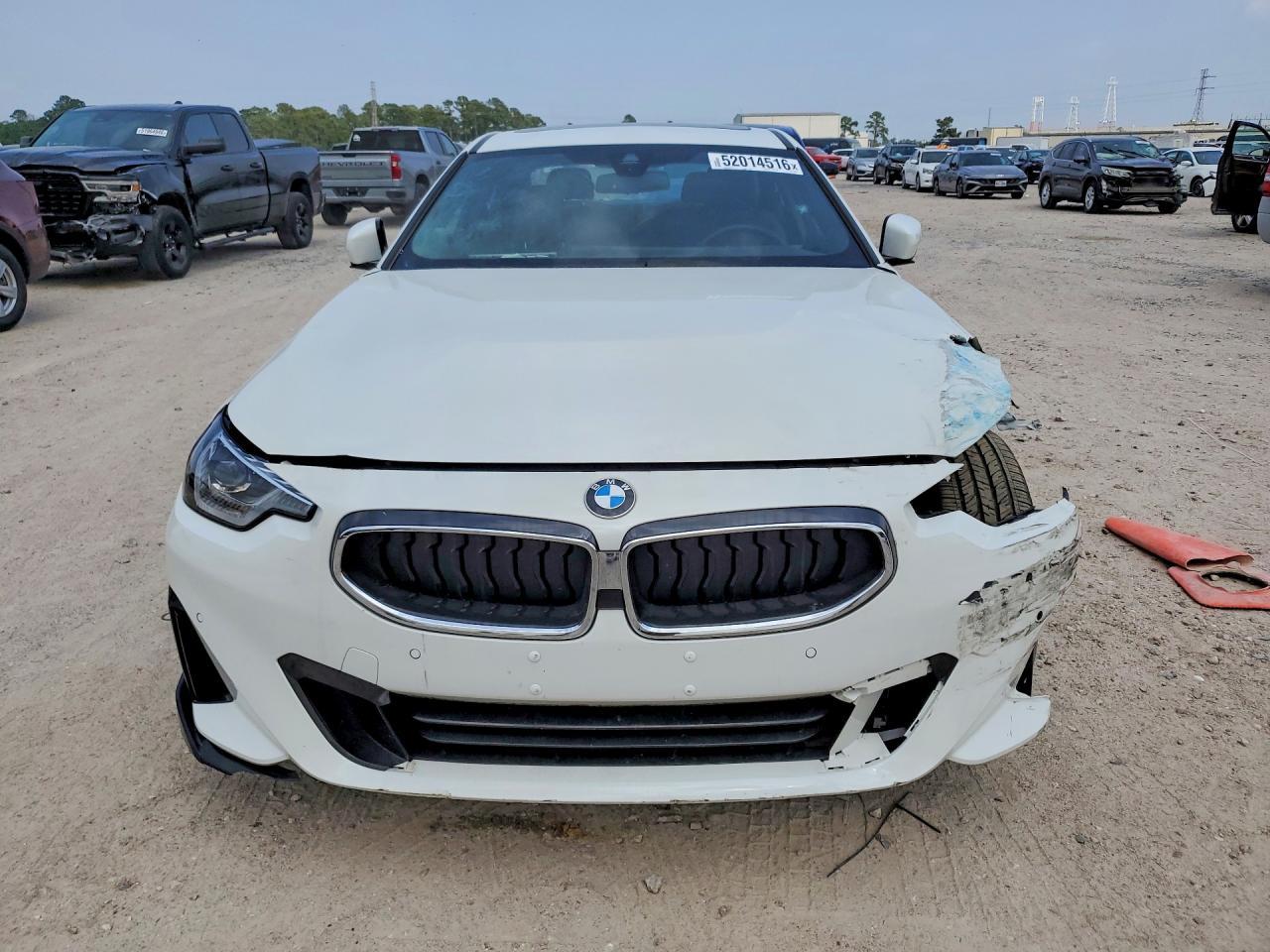 2024 BMW 230Xi - Image 6