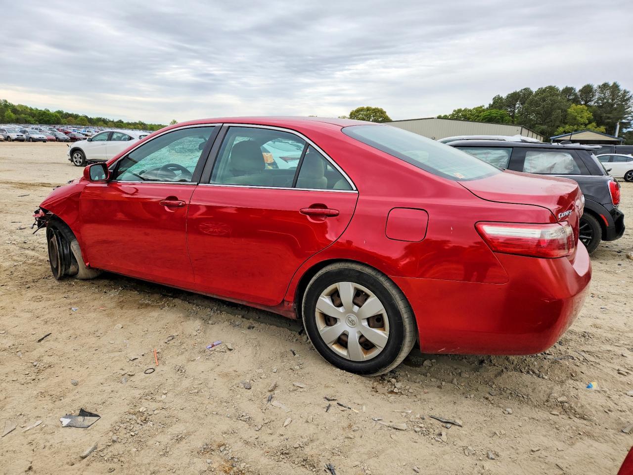2009 Toyota Camry Le - Фото 2