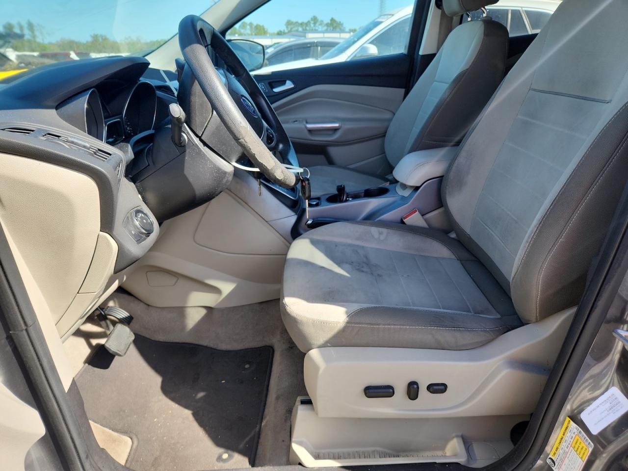 2014 Ford Escape - Image 7