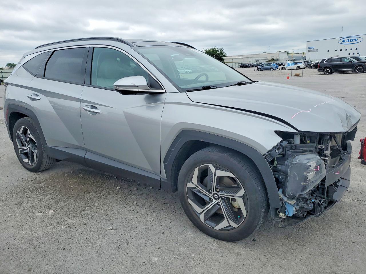2022 Hyundai Tucson Limited - Image 4