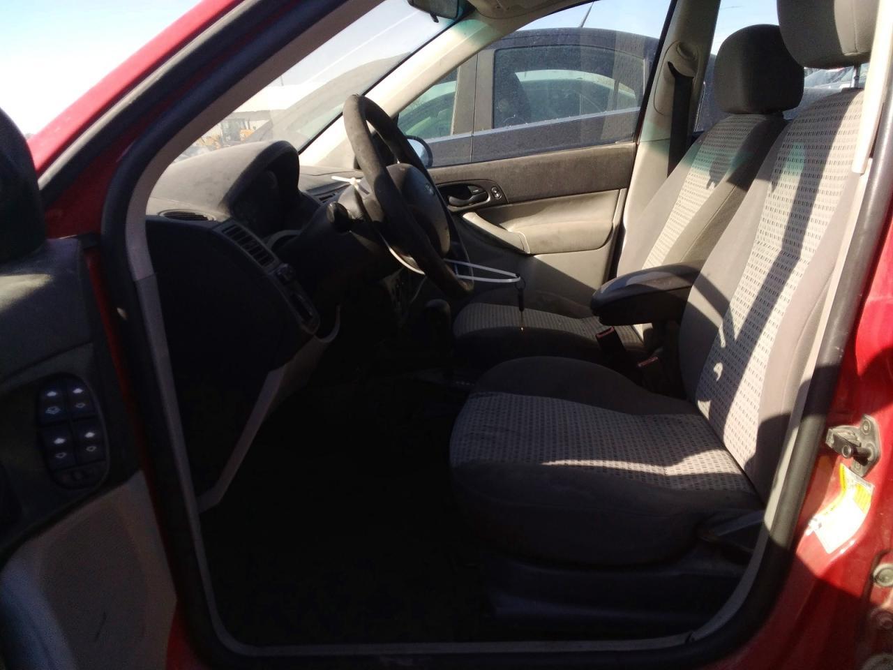 2006 Ford Focus Zx4 - Image 7