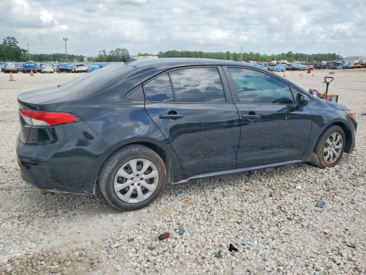 2024 Toyota Corolla Le - Фото 3