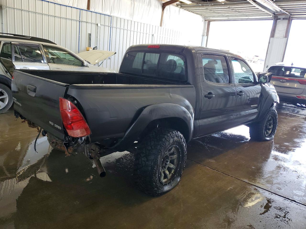 2011 Toyota Tacoma Double Cab - Фото 3