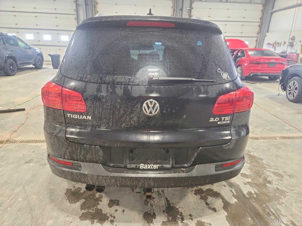 2012 Volkswagen Tiguan S - Фото 6
