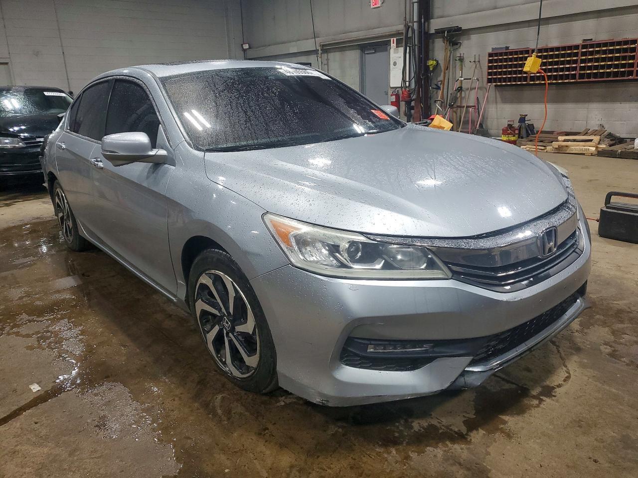 2017 Honda Accord Ex - Фото 4