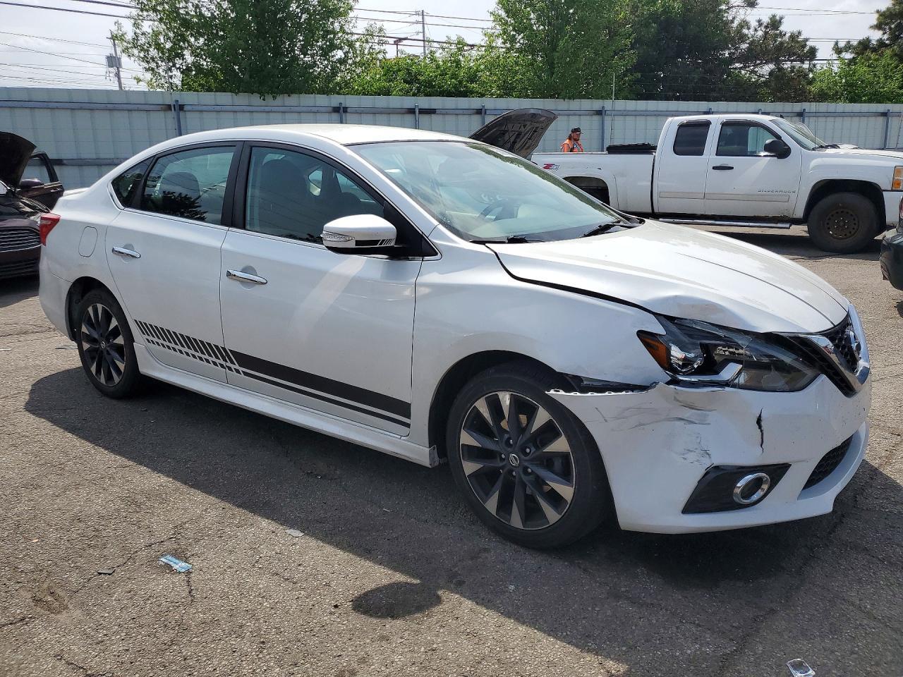 2017 Nissan Sentra Sr - Фото 4