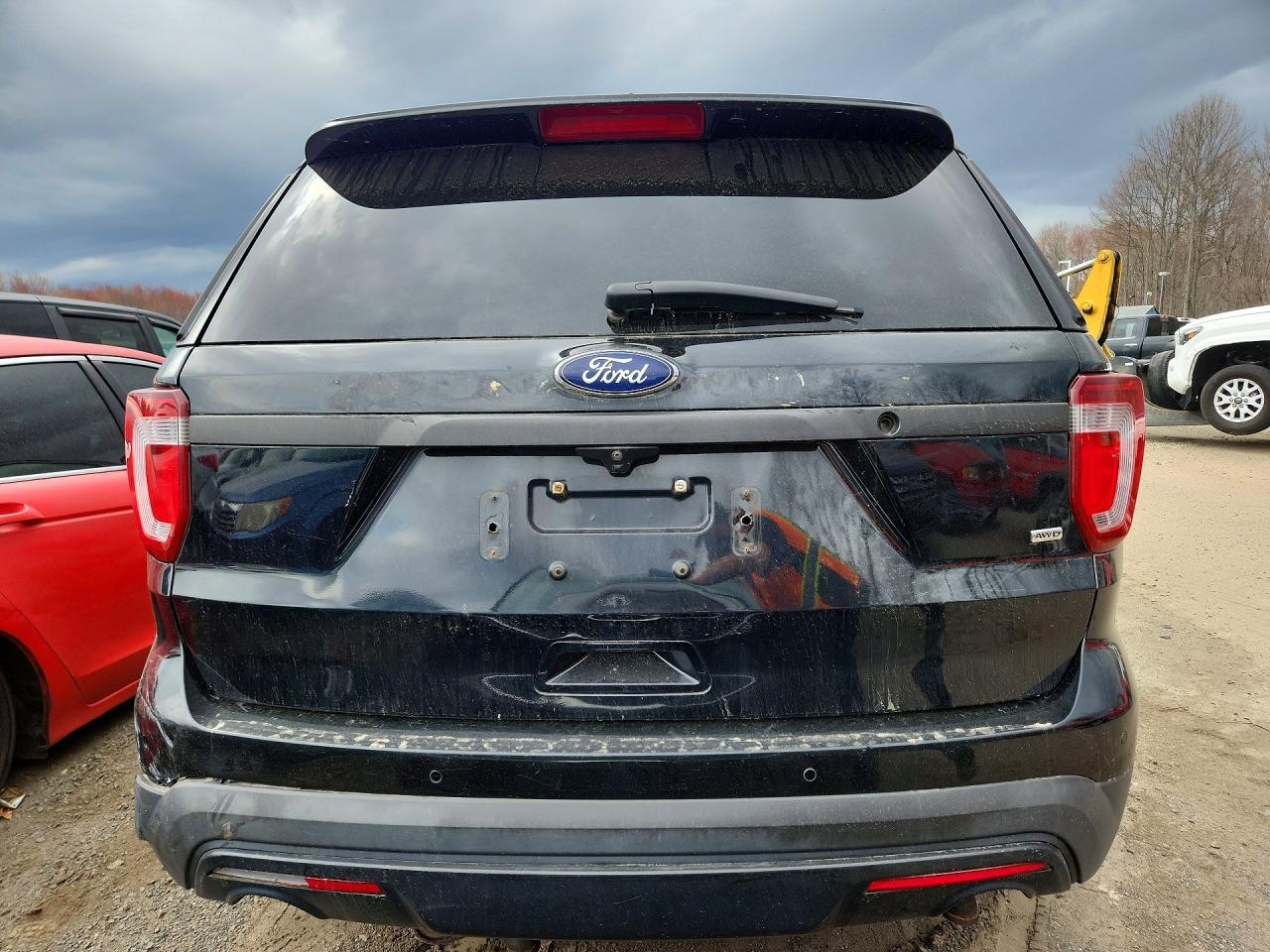2017 Ford Explorer Police Interceptor - Фото 6