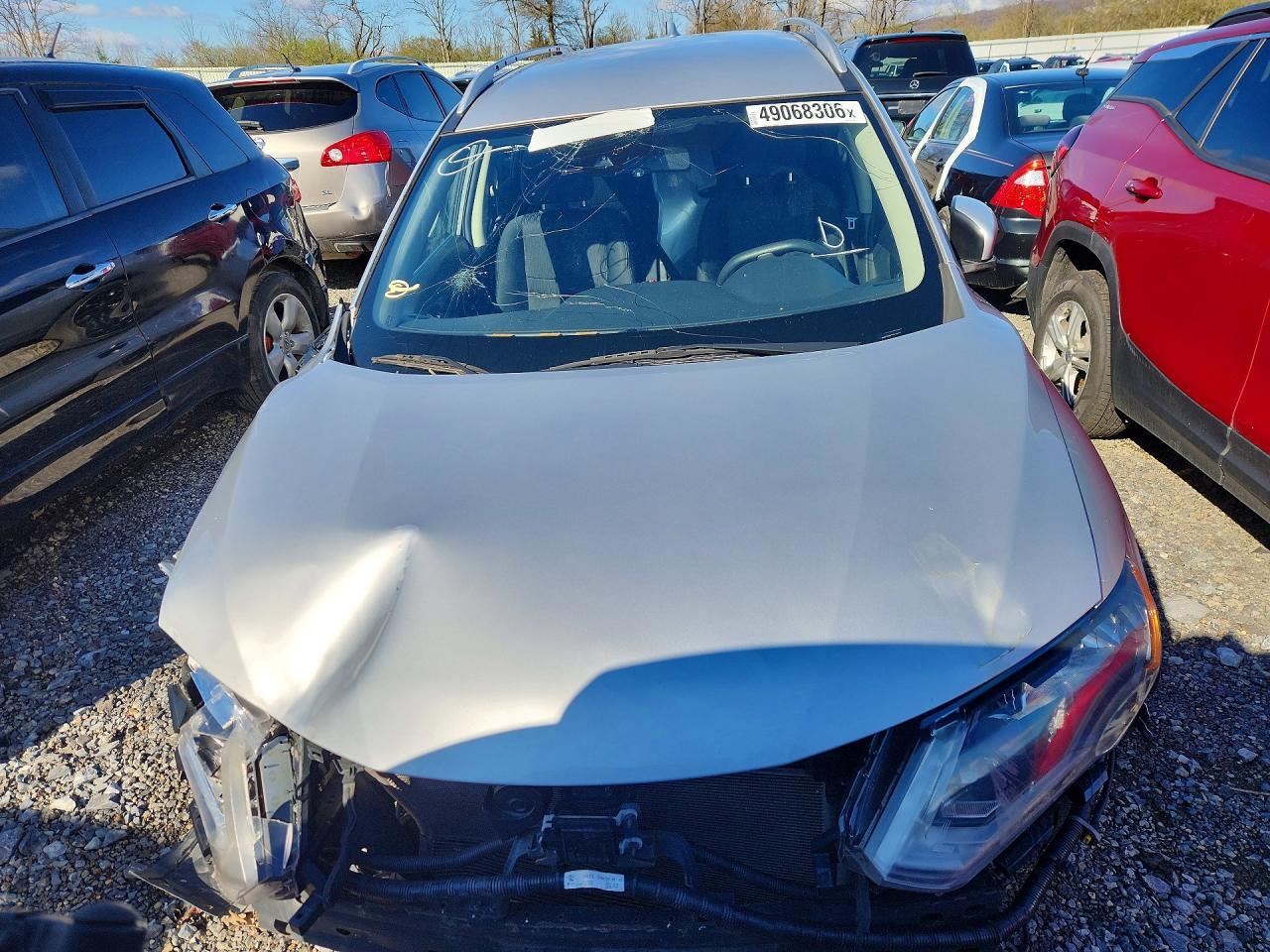 2020 Nissan Rogue Sv - Image 5