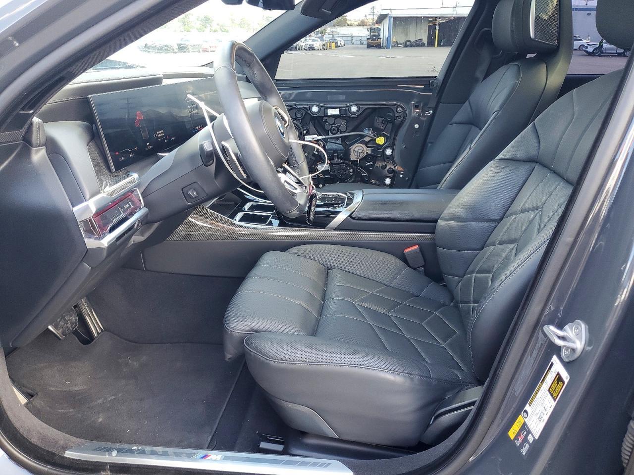 2024 BMW I7 Edrive50 - Фото 7