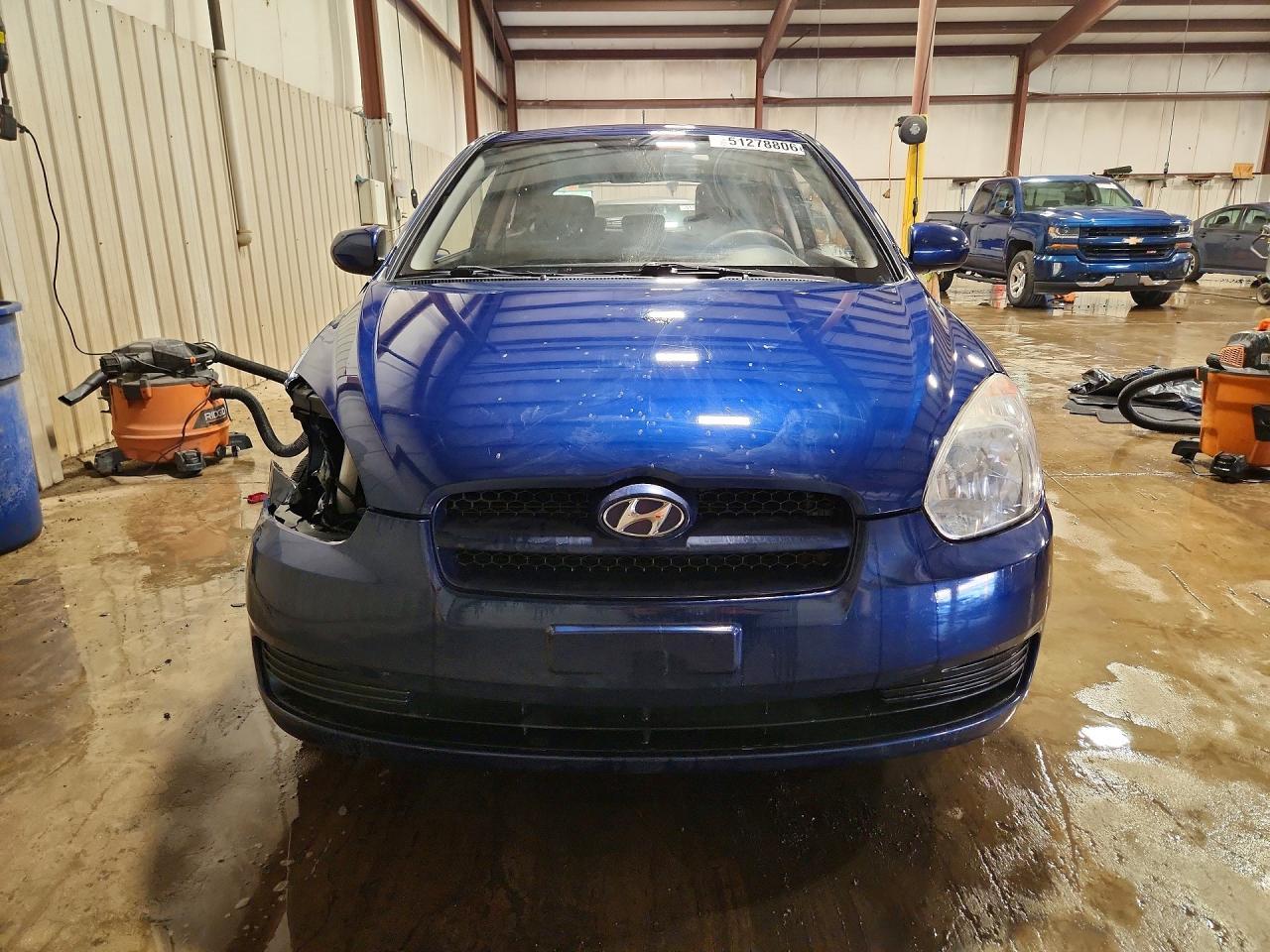 2011 Hyundai Accent Gl - Image 5