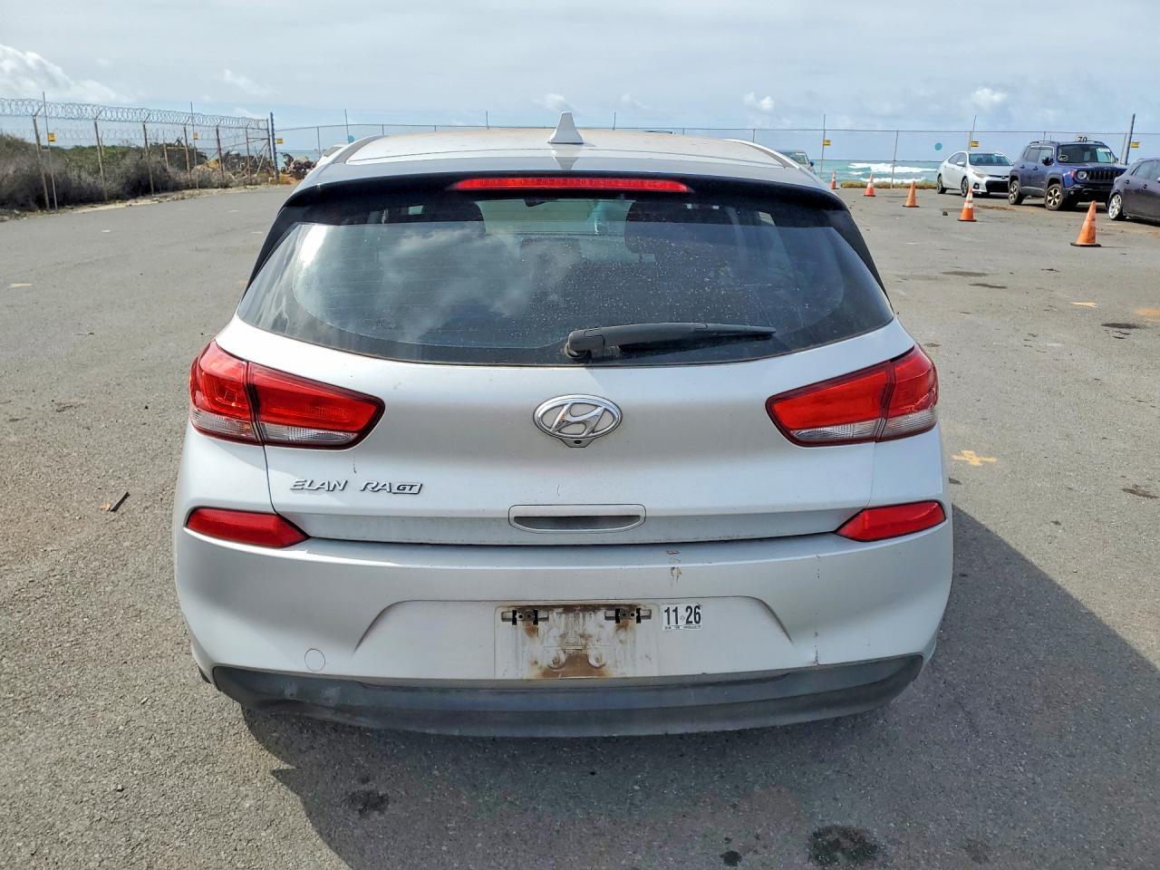 2018 Hyundai Elantra Gt Base - Фото 6