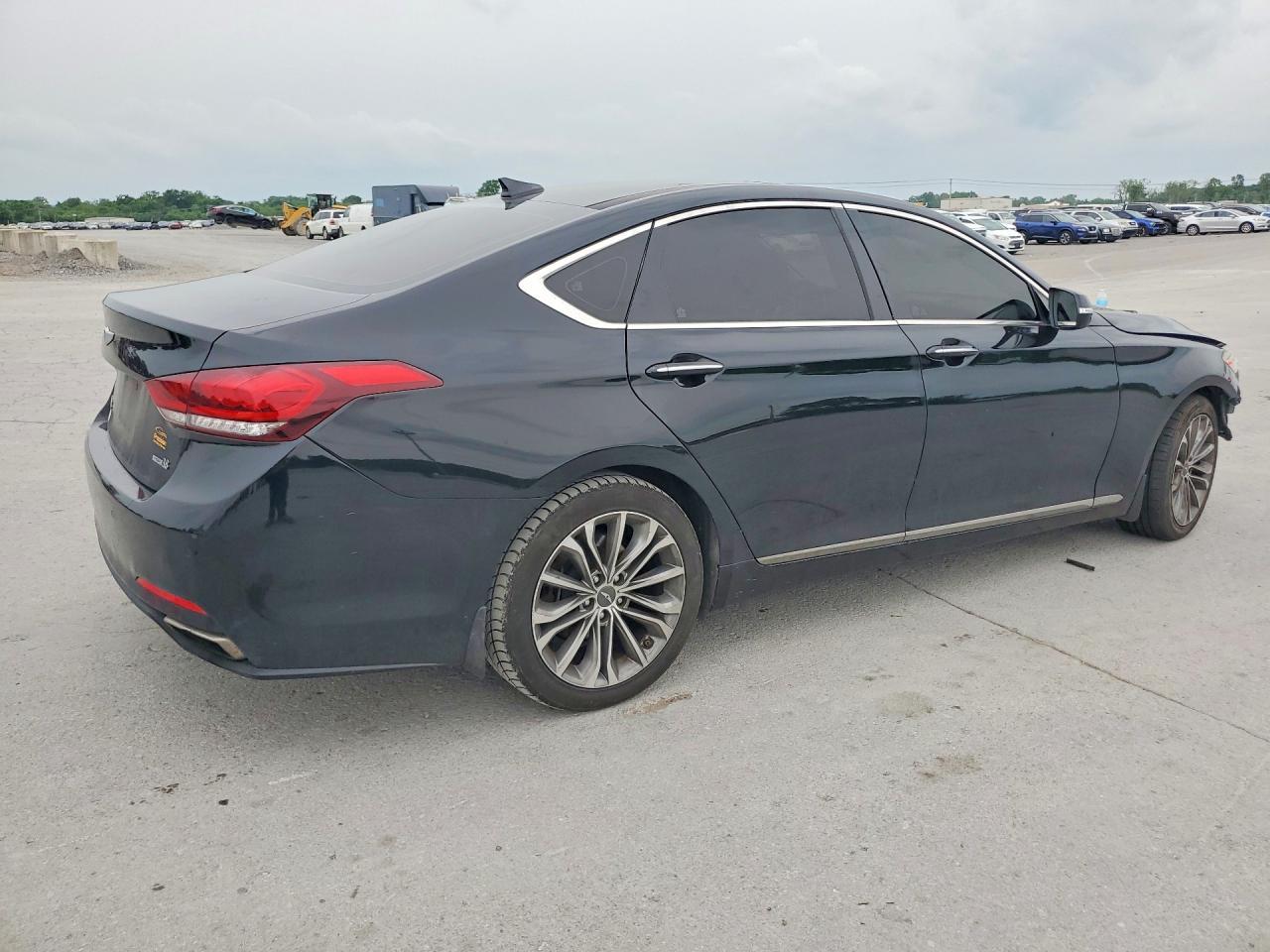 2015 Hyundai Genesis 3.8L - Image 3