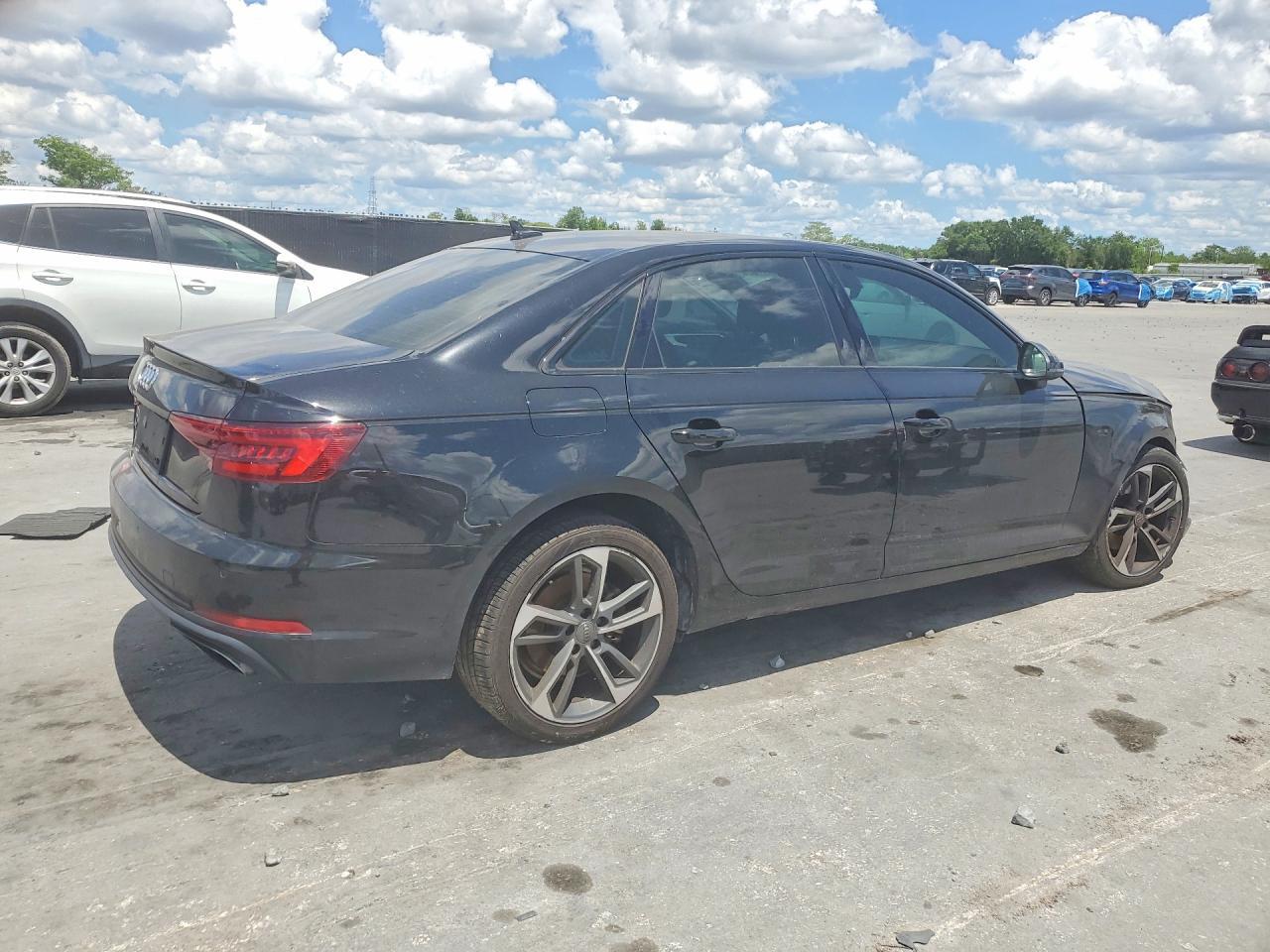 2019 Audi A4 Premium - Фото 3