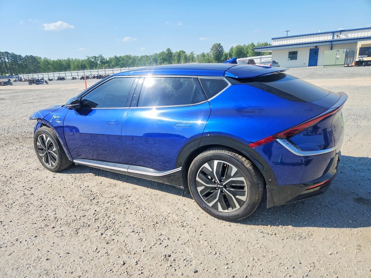2023 Kia Ev6 Wind - Фото 2