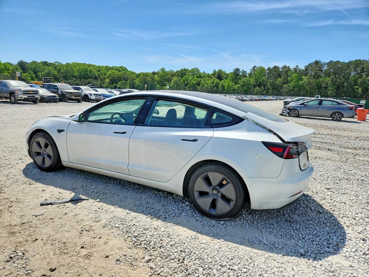 2022 Tesla Model 3 - Image 2