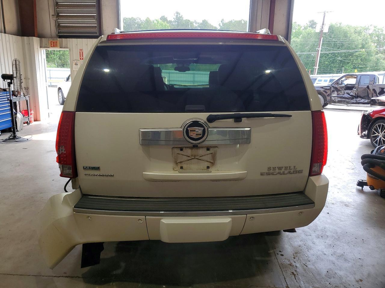 2012 Cadillac Escalade Platinum - Фото 6
