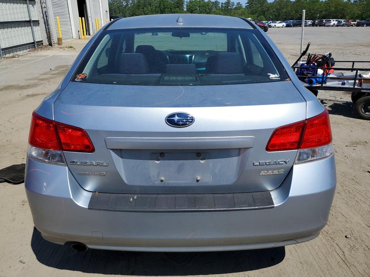 2014 Subaru Legacy 2.5I Premium - Image 6