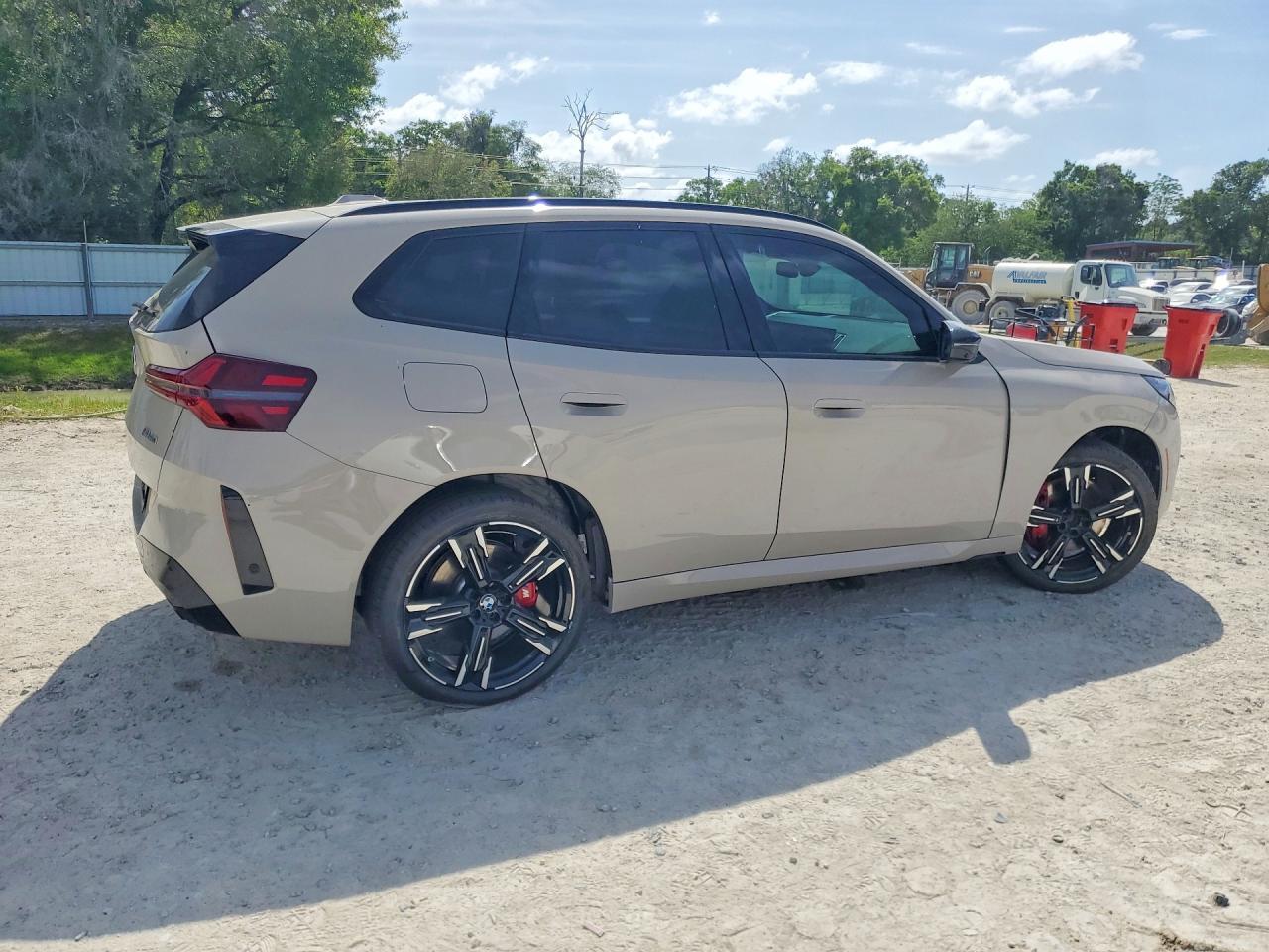 2025 BMW X3 M50 - Фото 3