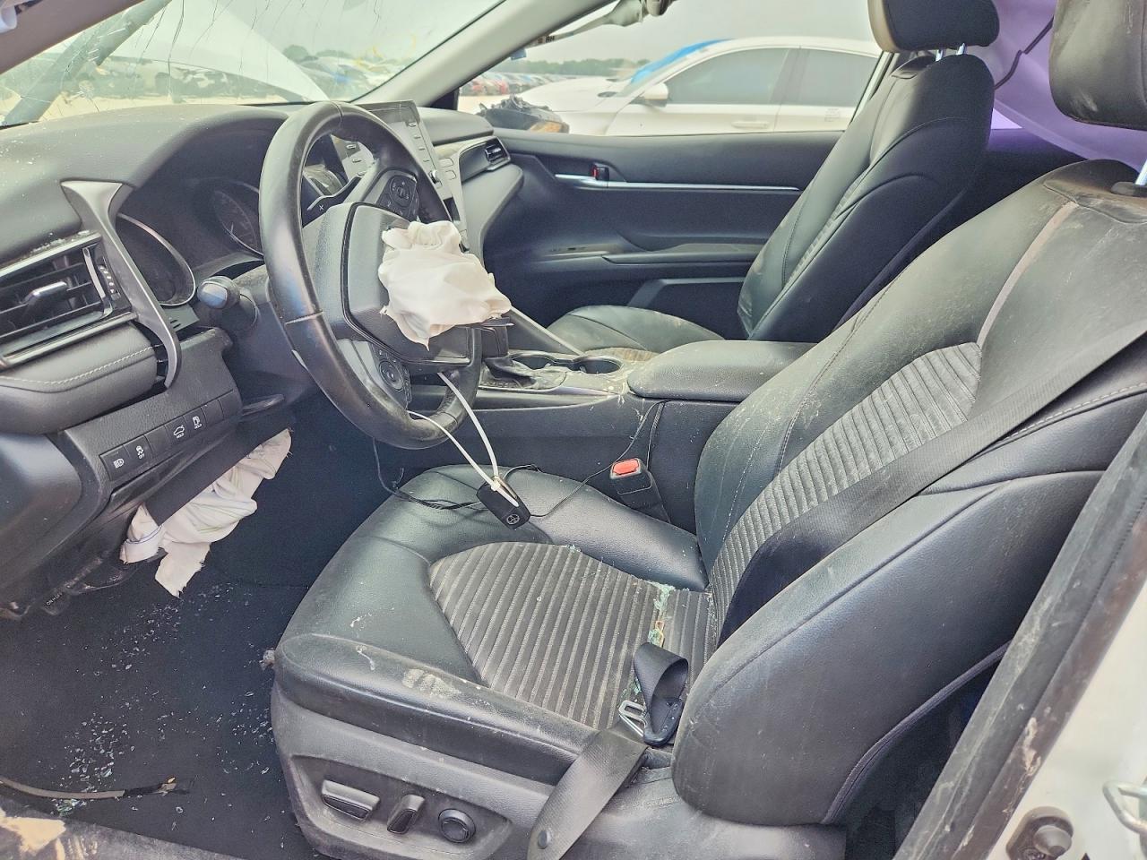 2021 Toyota Camry Se - Image 7