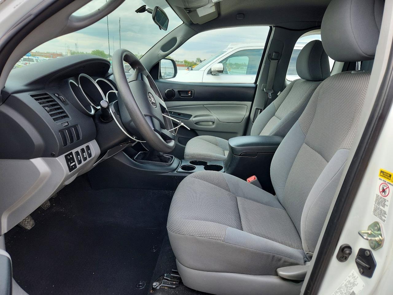 2014 Toyota Tacoma Access Cab - Image 7
